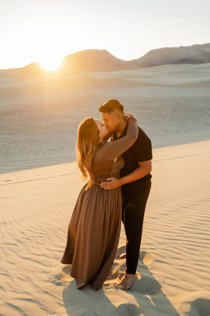 Couple photoshoot Nevada desert